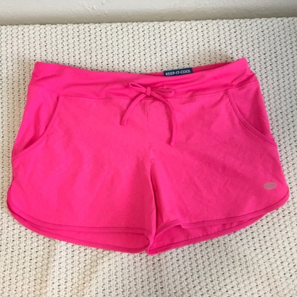 REEL LEDGENDS Pants - REEL LEDGENDS DRYFIT PINK SHORTS SIZE LARGE,  NEW WITH TAGS
